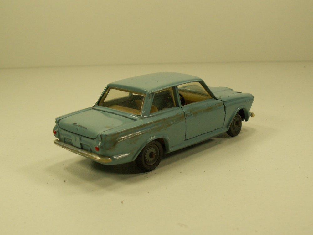 Ford Cortina Consul