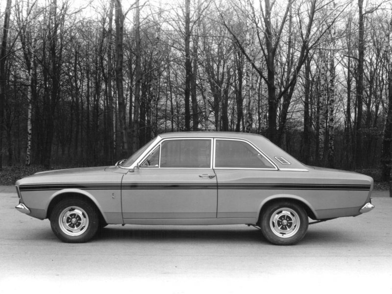 Ford Cortina Coupe