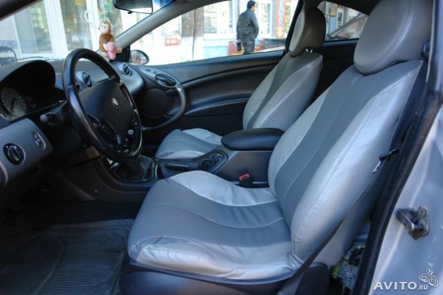 Ford Cougar 2000