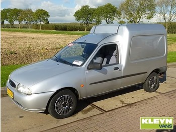 Ford Courier 1.8 D
