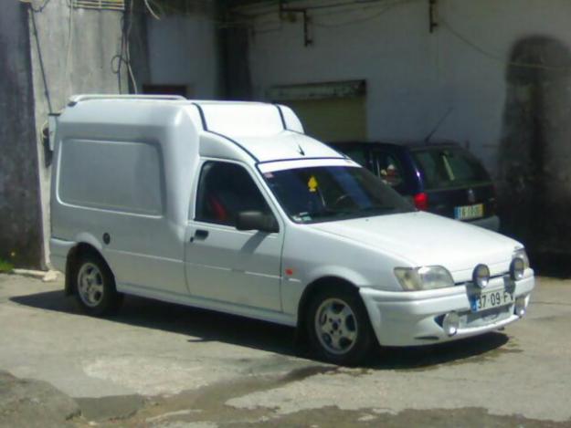 Ford Courier 1.8