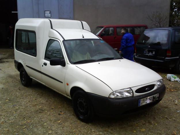 Ford Courier 1.8