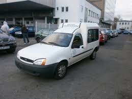 Ford Courier 2001