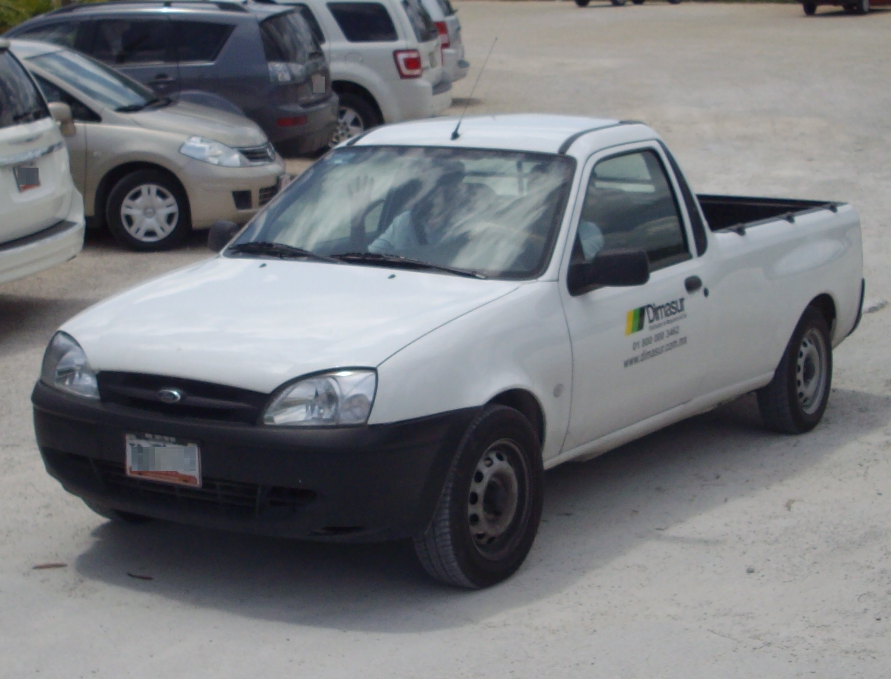Ford Courier 2002