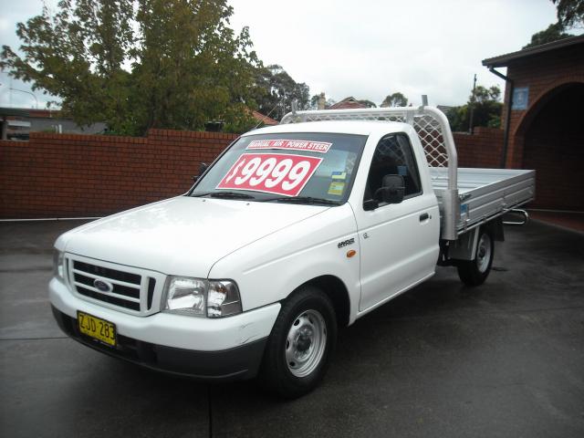 Ford Courier 2004