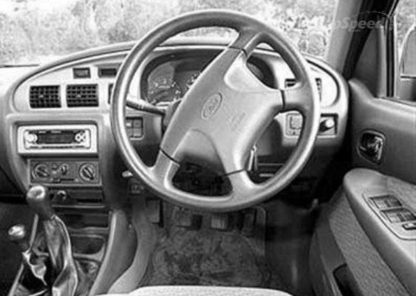 Ford Courier 2006