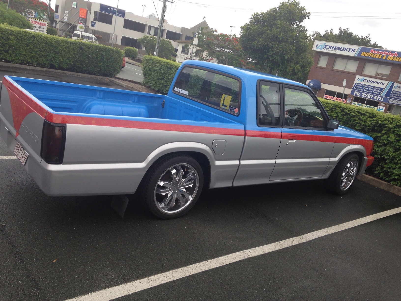 Ford Courier Custom