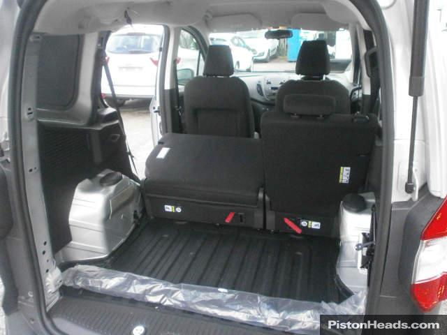 Ford Courier Kombi