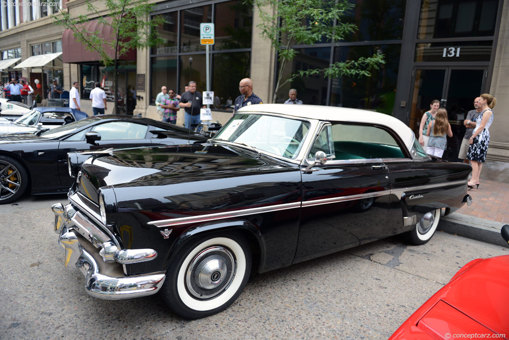Ford Crestline