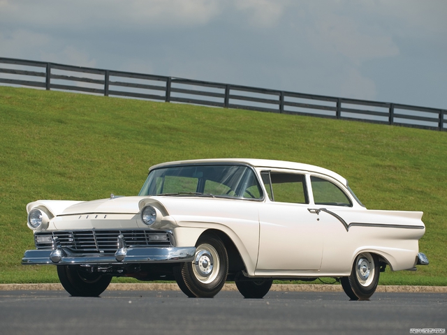 Ford Custom 1957