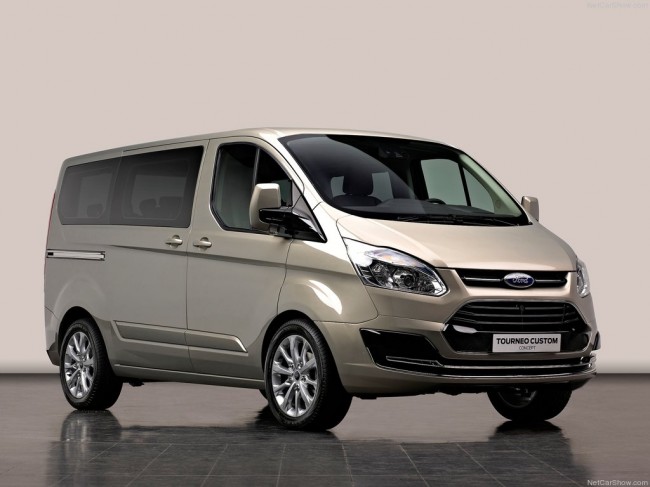 Ford Custom 2015
