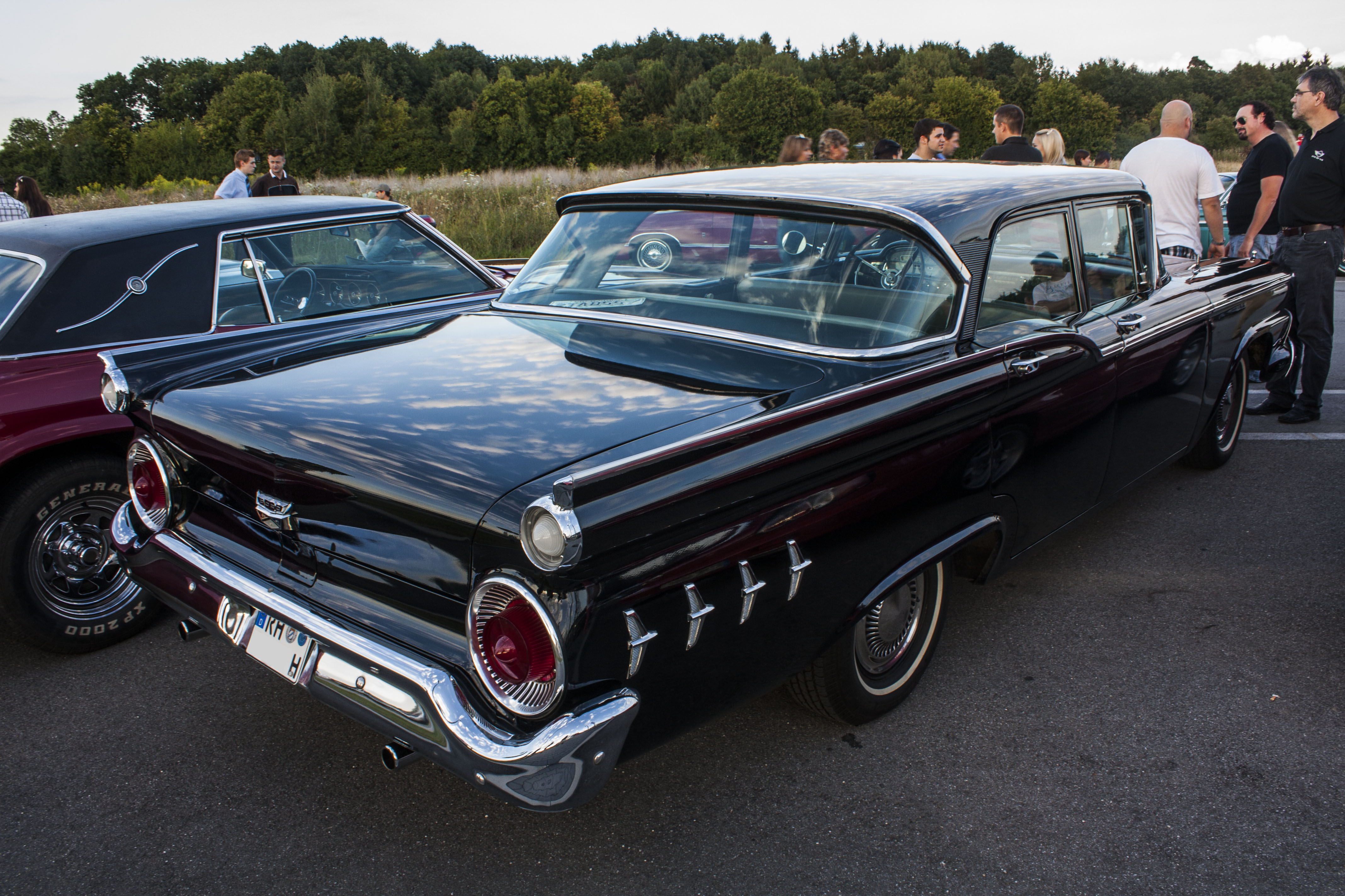 Ford Custom 300