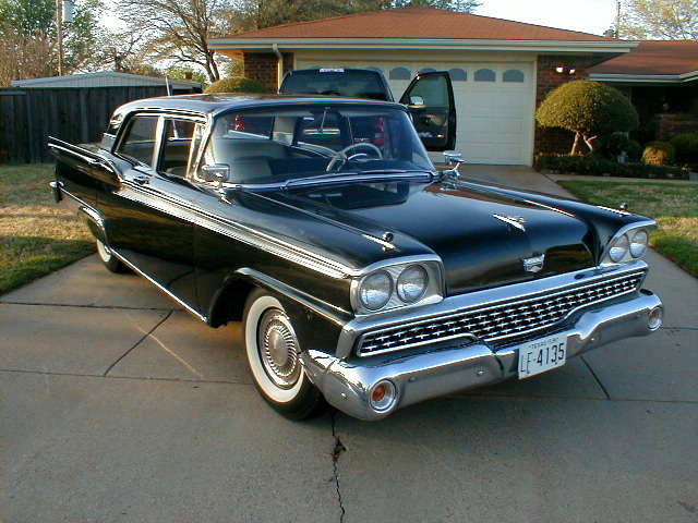 Ford Custom 300