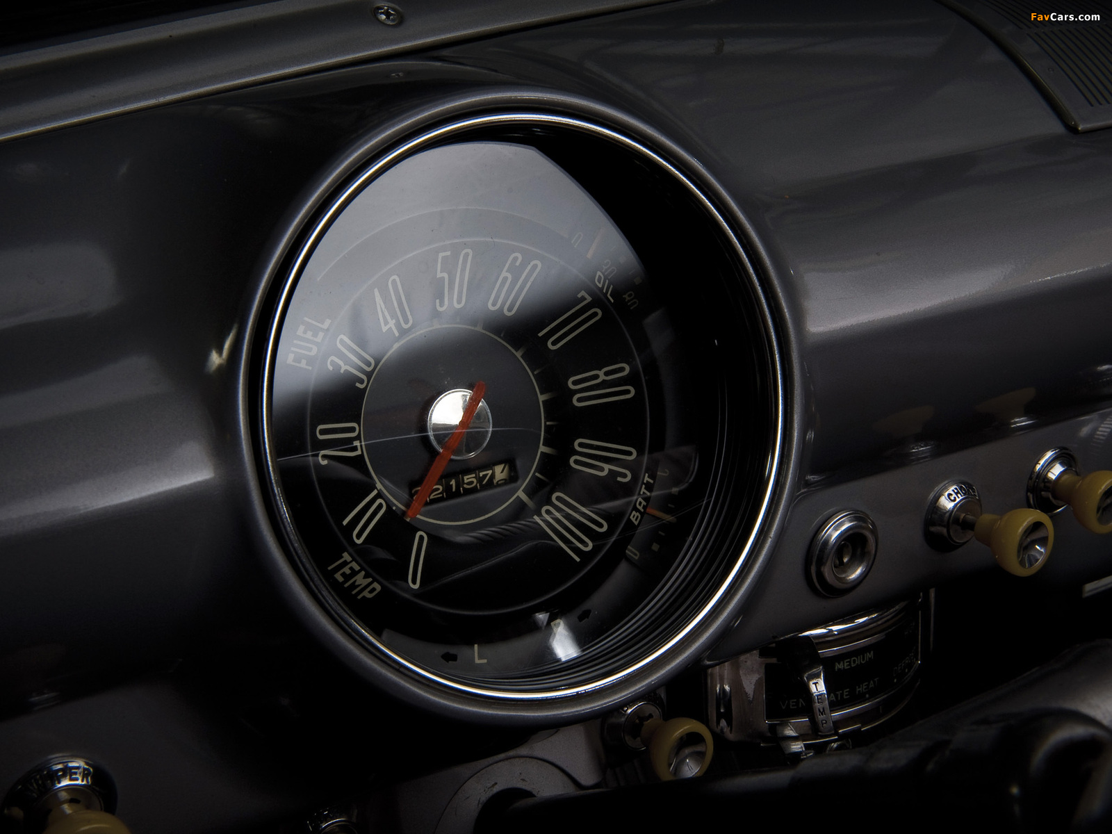 Ford Custom Deluxe