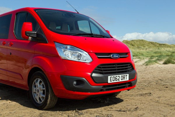 Ford Custom Minibus
