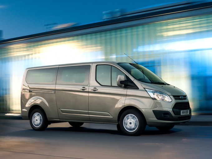 Ford Custom Tourneo