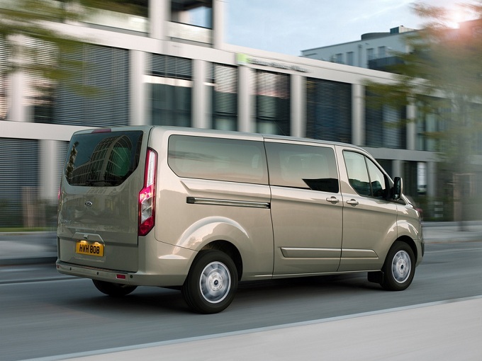 Ford Custom Tourneo