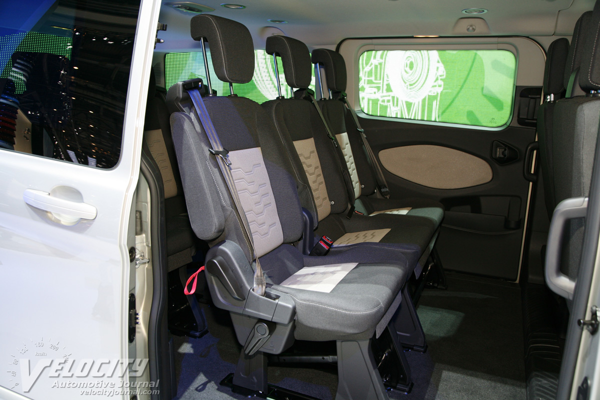 Ford Custom Tourneo