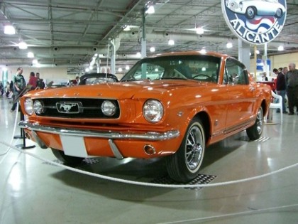 Ford De Orange