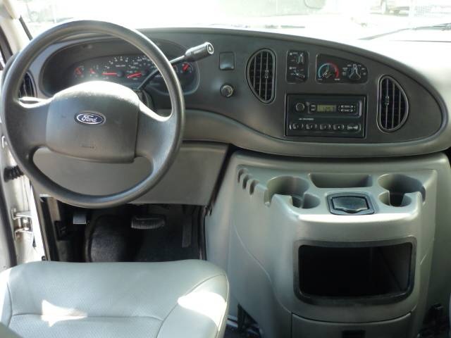 Ford E-150 12 Passenger Van
