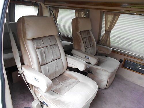 Ford E-150 Econoline