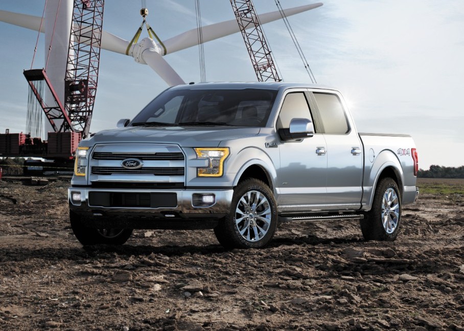 Ford E-150 Pickup
