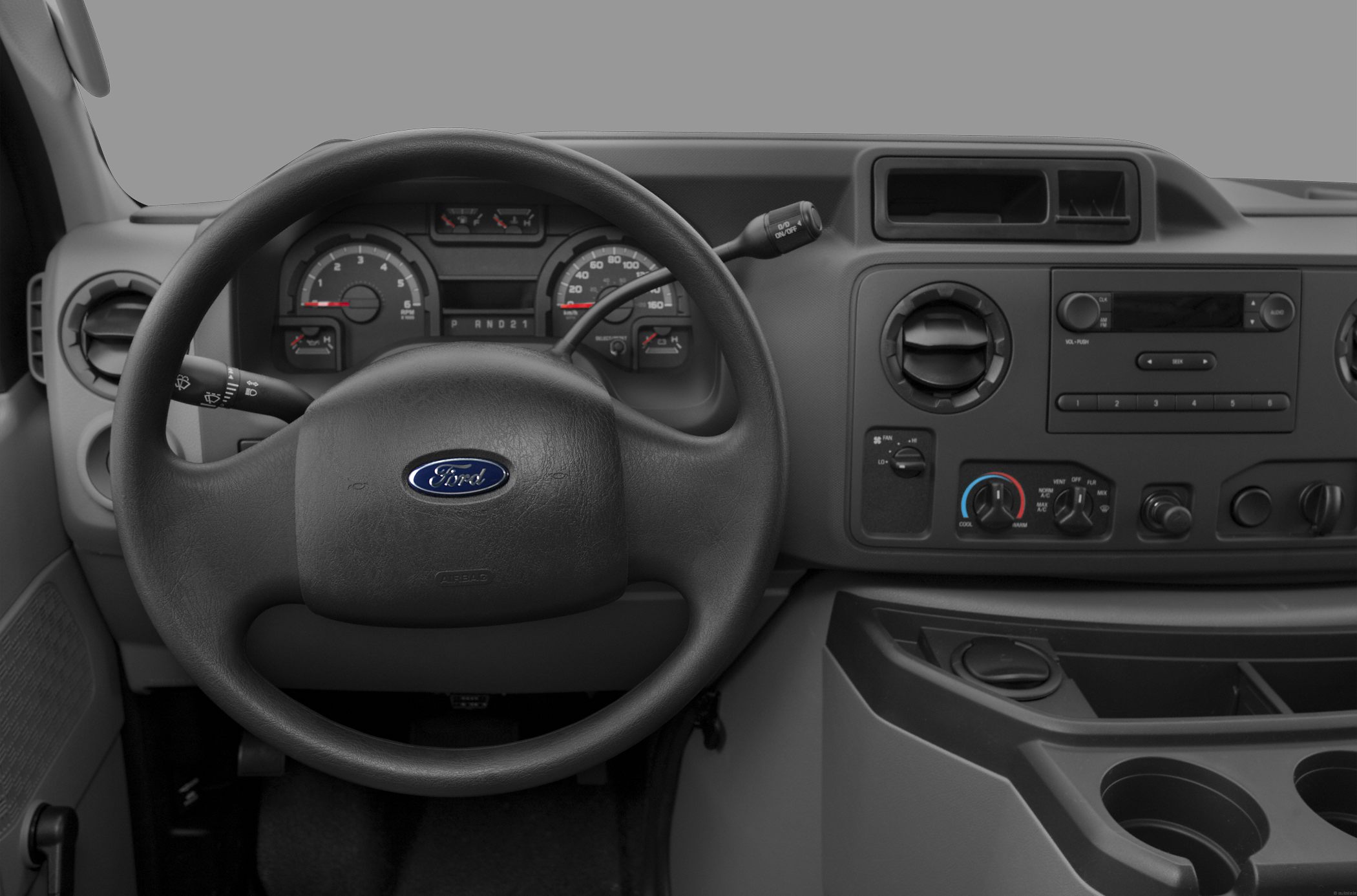 Ford E-150 Xlt