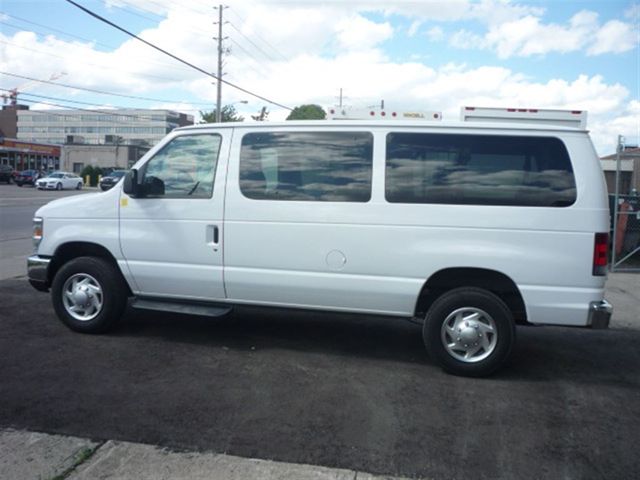 Ford E350 12 Passenger Van