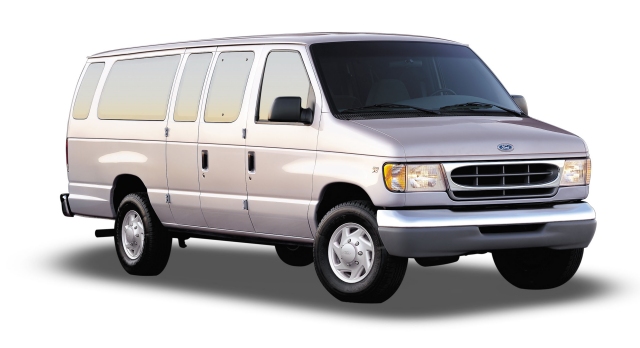 Ford E350 15 Passenger Van