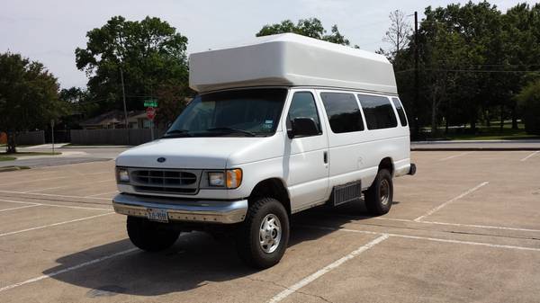 Ford E350 4wd