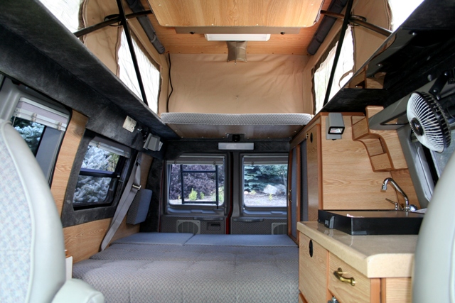 Ford E350 4wd
