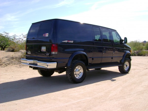 Ford E350 4x4 Van Ford E350 4x4 Van