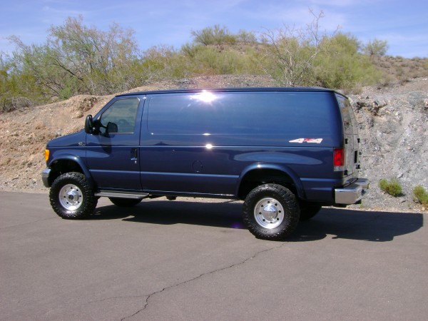 Ford E350 4x4