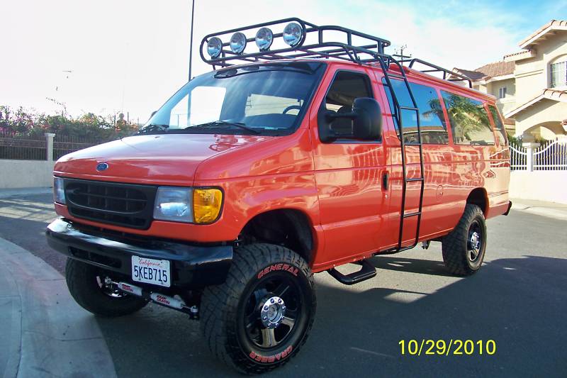 Ford E350 4x4
