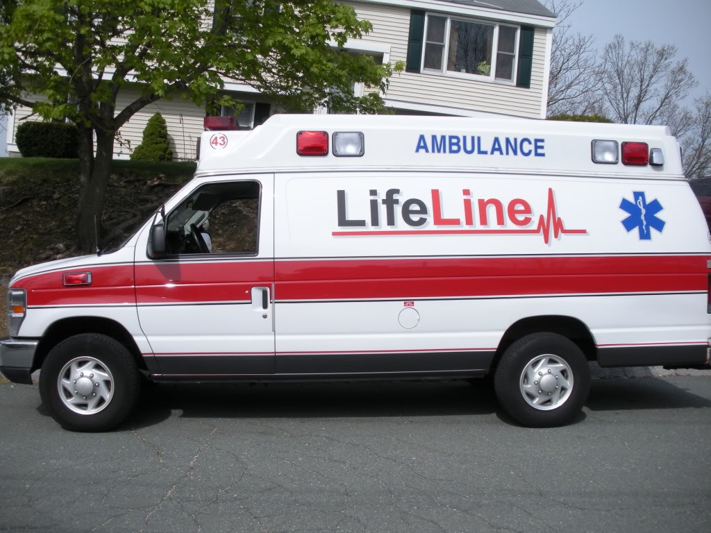 Ford E350 Ambulance