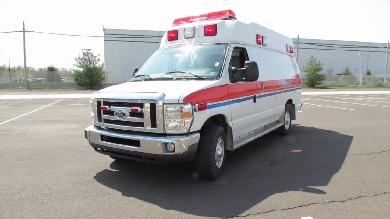 Ford E350 Ambulance