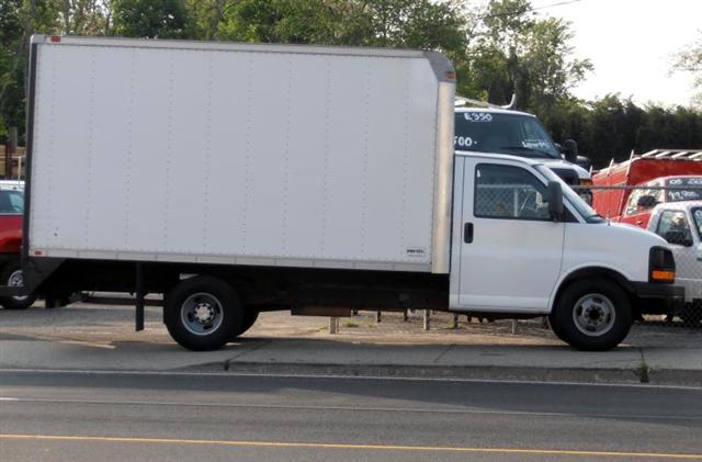 Ford E350 Box Truck