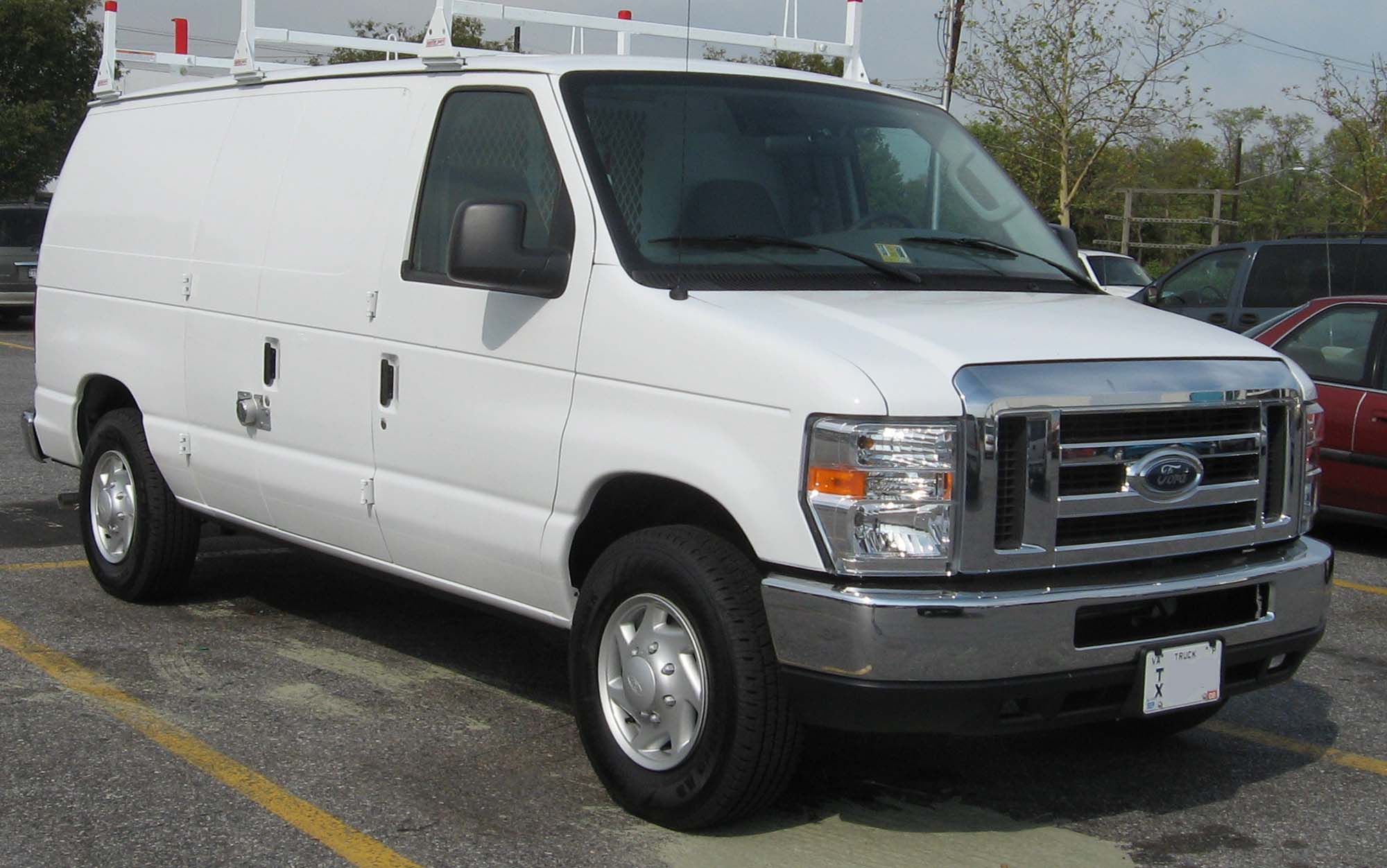 Ford E350 Econoline Van