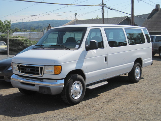 Ford E350 Econoline
