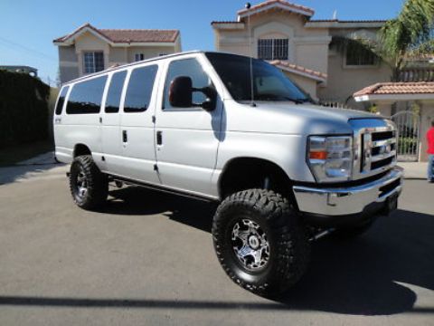 Ford E350 Van 4x4