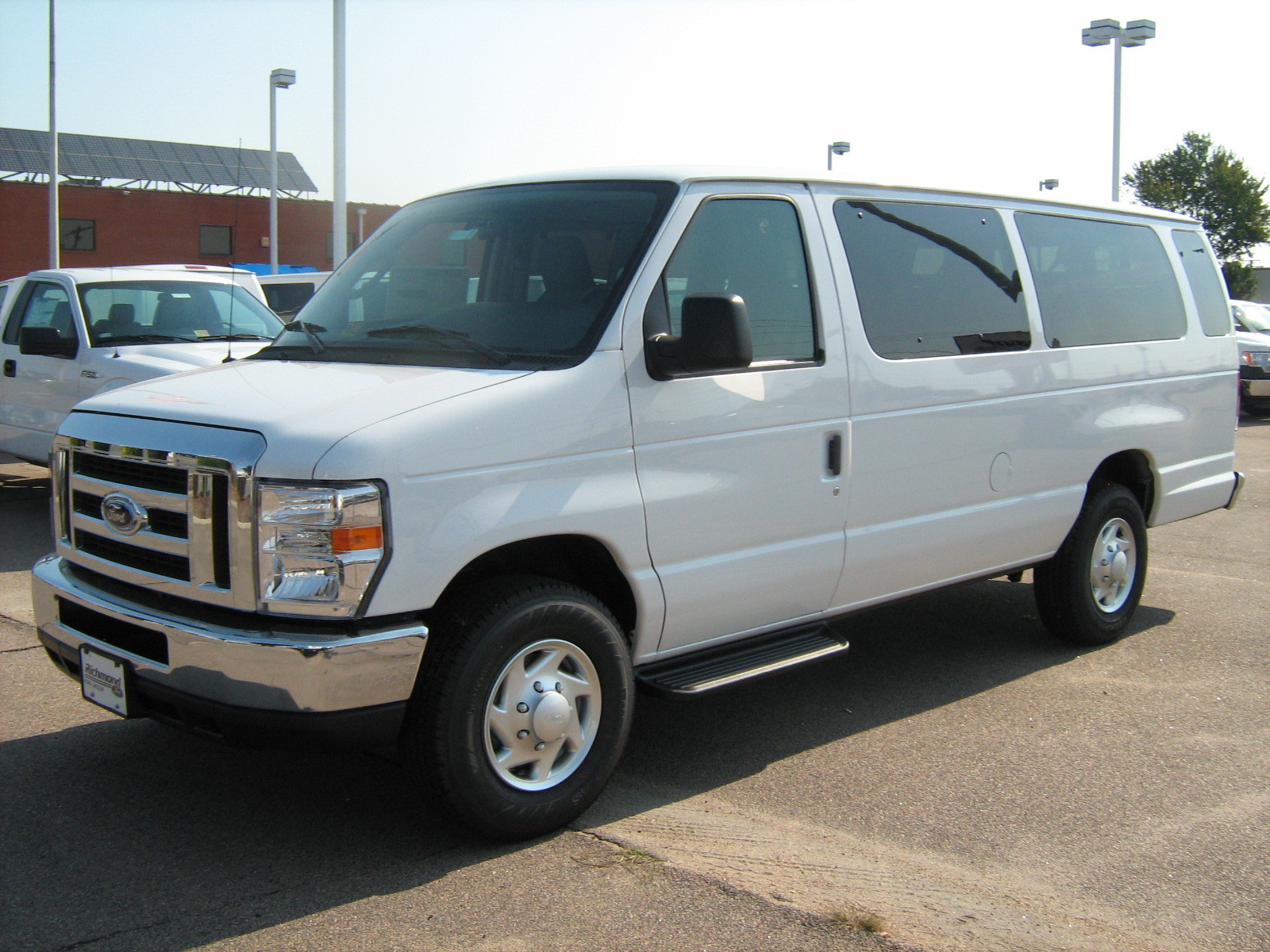 Ford E350 Van