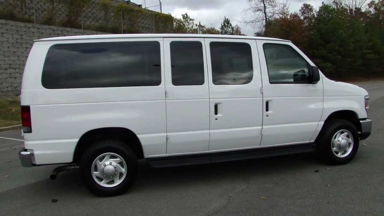 Ford E350 Xlt 15 Passenger Van