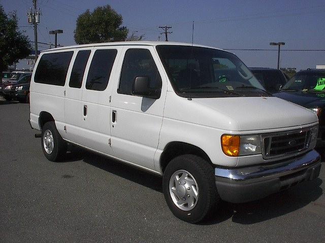 Ford E350 Xlt Super Duty