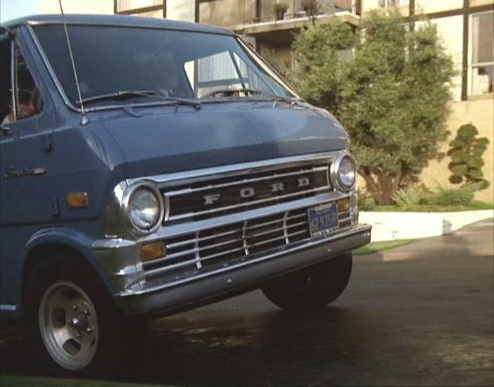 Ford Econoline 100