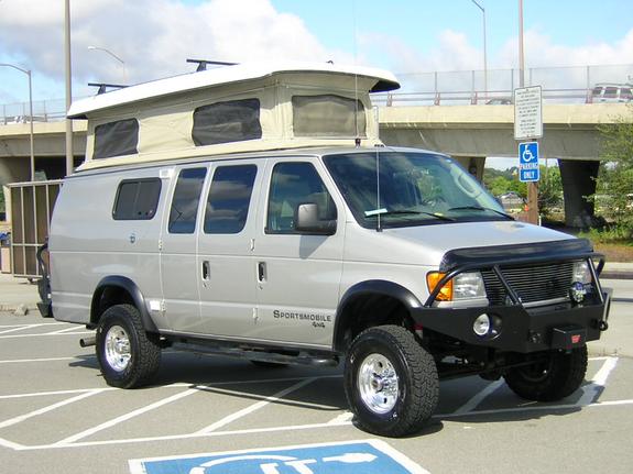 Ford Econoline 12 Passenger Van