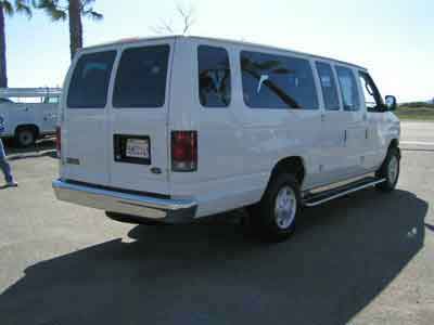 Ford Econoline 12 Passenger Van