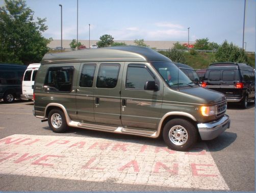 Ford Econoline 2002