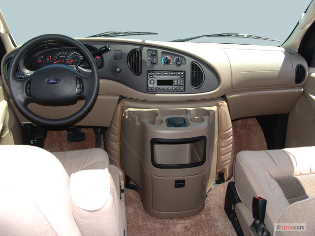 Ford Econoline 2002