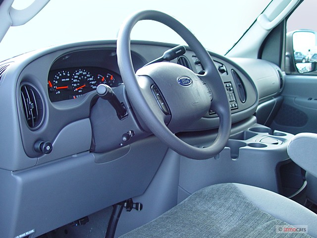 Ford Econoline 2004