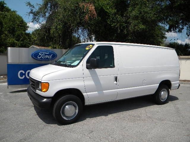 Ford Econoline 2004